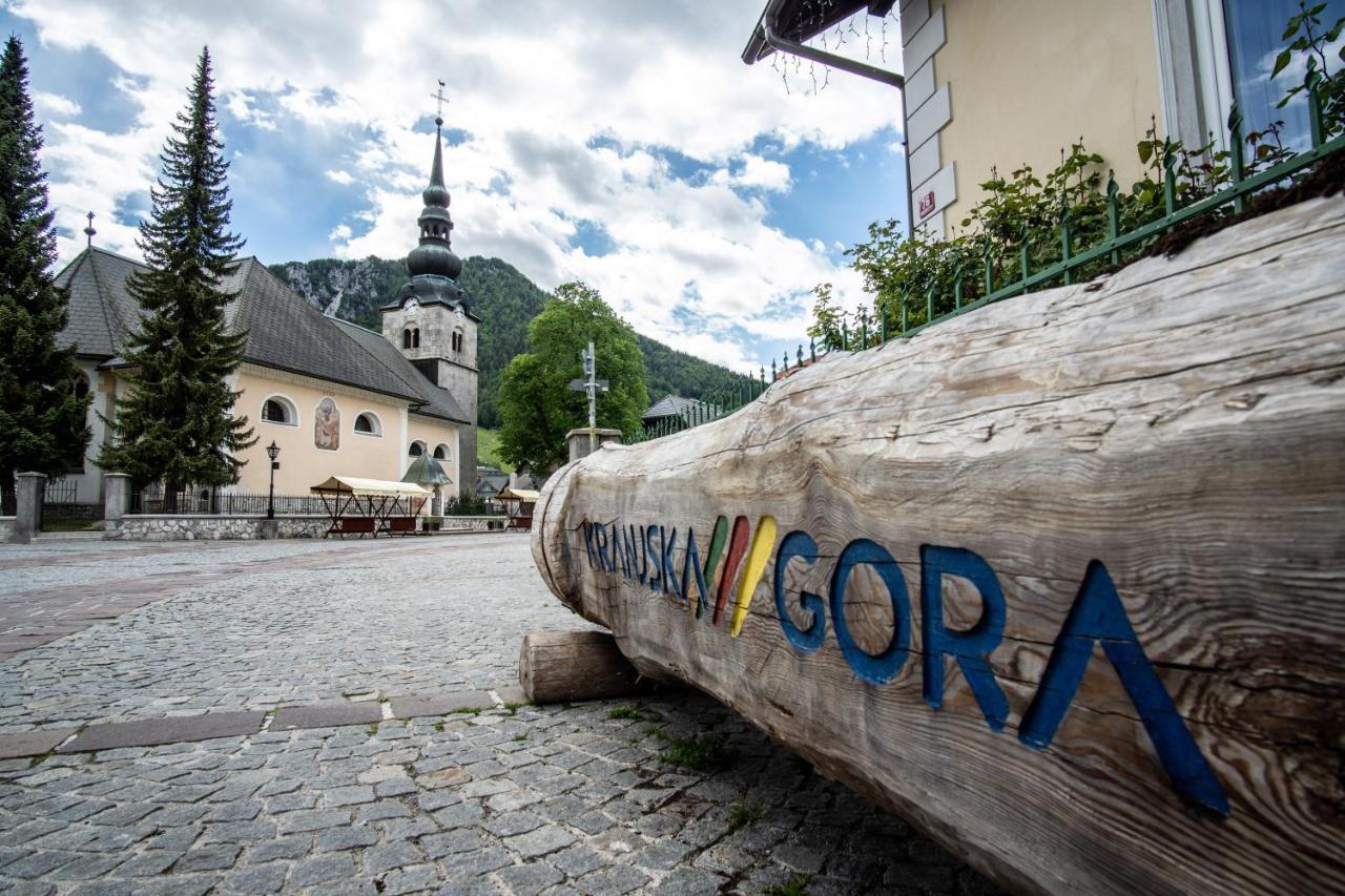 Apartment Spica - Private Parking Kranjska Gora Zewnętrze zdjęcie